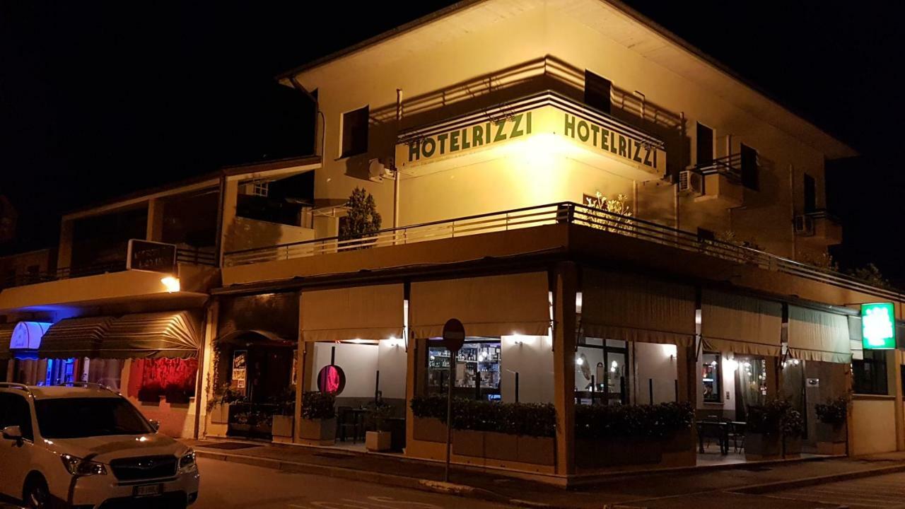 Hotel Rizzi Monticello Conte Otto ภายนอก รูปภาพ
